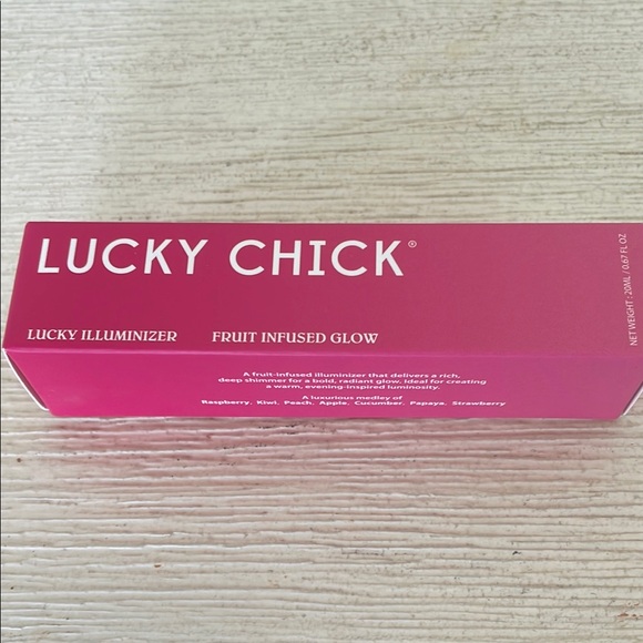 NWT *3 for $15* Lucky Chick Illuminizer in Radiant Glow - Picture 2 of 2